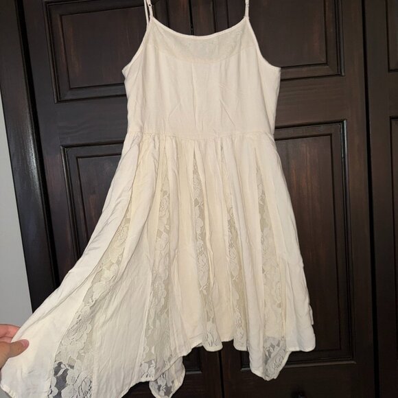 American Eagle Ivory Flowy Dress Size 8 Junior - Picture 3 of 3
